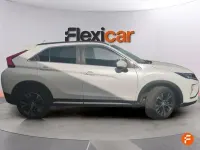 Usado Mitsubishi Eclipse Cross Spirit 163 CV (119 kW) 2021 Blanco SUV
