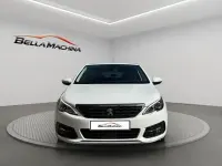 Usado Peugeot 308 Allure 130 CV (95 kW) 2021 Blanco Berlina
