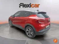 Usado Renault Captur Techno 140 CV (102 kW) 2022 Rojo SUV