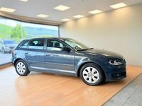 Usado Audi A3 Ambiente 105 CV (77 kW) 2009 Gris / plata Utilitario