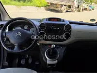 Usado Citroën Berlingo Feel 120 CV (88 kW) 2014 Negro Monovolumen