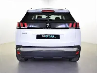 Usado Peugeot 3008 Allure 130 CV (95 kW) 2018 Blanco SUV