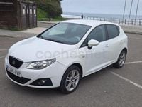 Usado Seat Ibiza Copa 105 CV (77 kW) 2011 Blanco Berlina