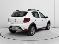Usado Dacia Sandero Essentiel 90 CV (66 kW) 2019 Blanco Utilitario