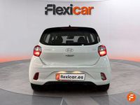 Usado Hyundai i10 67 CV (49 kW) 2023 Blanco Utilitario