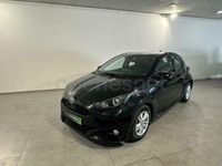 Usado Toyota Yaris Hybrid Active 116 CV (85 kW) 2022 Negro Berlina