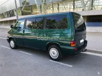 Usado VW Multivan 130 CV (95 kW) 2003 Verde Monovolumen