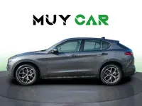 Usado Alfa Romeo Stelvio Executive 180 CV (132 kW) 2018 Gris SUV