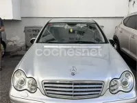 Usado Mercedes C200 Classic 122 CV (89 kW) 2005 Gris / plata Familiar