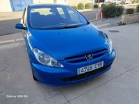 Usado Peugeot 306 90 CV (66 kW) 2003 Azul Familiar