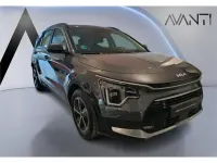 Usado Kia Niro 129 CV (94 kW) 2025 Gris SUV