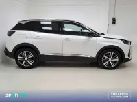 Usado Peugeot 3008 Allure 131 CV (96 kW) 2020 Blanco SUV