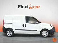 Usado Fiat Doblò 105 CV (77 kW) 2022 Blanco Monovolumen