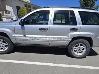 Usado Jeep Grand Cherokee Laredo 163 CV (119 kW) 2003 Gris / plata SUV