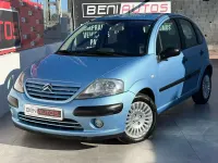 Usado Citroën C3 Exclusive 68 CV (50 kW) 2004 Azul Utilitario