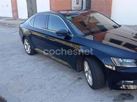 Usado Skoda Superb 150 CV (110 kW) 2017 Negro Berlina
