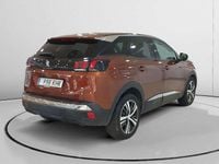 Usado Peugeot 3008 Allure 132 CV (97 kW) 2018 Marrón SUV