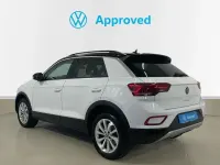 Usado VW T-Roc Life 150 CV (110 kW) 2024 Blanco SUV