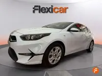 Usado Kia Ceed 136 CV (100 kW) 2023 Blanco Utilitario