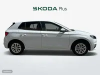 Nuevo Skoda Fabia Selection 95 CV (69 kW) 2025 Blanco Utilitario