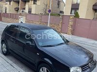Usado VW Golf IV Highline 100 CV (73 kW) 2000 Negro Berlina