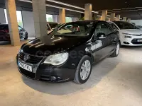 Usado VW Eos 140 CV (102 kW) 2007 Azul Descapotable