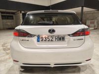 Usado Lexus CT200h Executive Line 136 CV (100 kW) 2013 Blanco Berlina