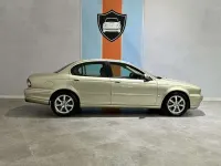 Usado Jaguar X-type Classic 131 CV (96 kW) 2006 Beige Berlina