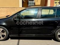 Usado VW Golf IV Highline 102 CV (75 kW) 2004 Negro Berlina