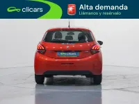 Usado Peugeot 208 Allure 110 CV (80 kW) 2016 Naranja Utilitario