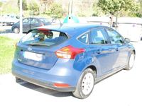 Usado Ford Focus Titanium 120 CV (88 kW) 2015 Azul Berlina