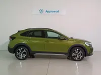 Usado VW Taigo 115 CV (84 kW) 2024 Verde SUV