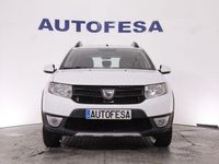 Usado Dacia Sandero Stepway 90 CV (66 kW) 2017 Blanco Utilitario
