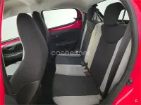 Usado Citroën C1 PureTech 82 CV (60 kW) 2018 Rojo Utilitario