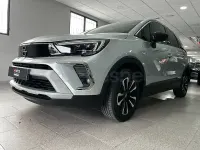Usado Opel Crossland X Elegance 110 CV (80 kW) 2024 Gris / plata SUV