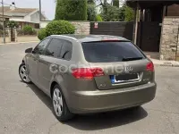 Usado Audi A3 Sportback Ambiente 140 CV (102 kW) 2006 Marrón Utilitario