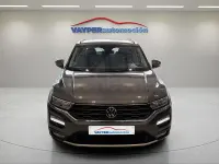 Usado VW T-Roc Advance 150 CV (110 kW) 2022 Gris / plata SUV