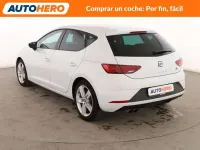 Usado Seat Leon FR 125 CV (91 kW) 2018 Blanco Utilitario