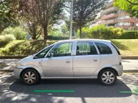 Usado Opel Meriva Enjoy 70 CV (51 kW) 2006 Blanco Monovolumen