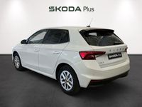 Usado Skoda Fabia Selection 115 CV (84 kW) 2025 Blanco Utilitario