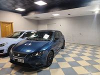 Usado Seat Leon 150 HP (110 kW) 2020 Azul Sedan