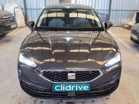 Usado Seat Leon Style 150 CV (110 kW) 2021 Gris Familiar