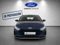 Usado Hyundai i20 99 CV (72 kW) 2025 Azul Utilitario