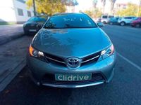 Usado Toyota Auris Hybrid Advance 99 CV (72 kW) 2014 Gris Familiar