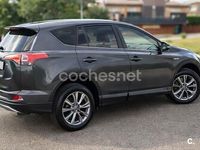 Usado Toyota RAV4 Hybrid Advance 197 CV (144 kW) 2016 Gris / plata SUV