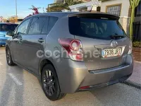 Usado Toyota Verso Advance 112 CV (82 kW) 2016 Gris / plata Monovolumen