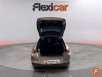 Usado Mercedes CLA200 Shooting Brake 150 CV (110 kW) 2020 Marrón Familiar