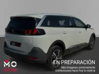 Usado Peugeot 5008 Allure 130 CV (95 kW) 2023 SUV