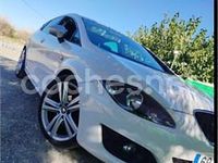 Usado Seat Leon Ecomotive 105 CV (77 kW) 2010 Blanco Berlina