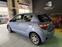 Occasion Toyota Yaris Active 111 ch (81 kW) 2018 Bleue Berline